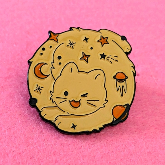 Jupiter Kitty Pin - Cat Planet - Picture 1 of 3